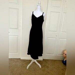Evan Picone Elegant Black Midi Dress